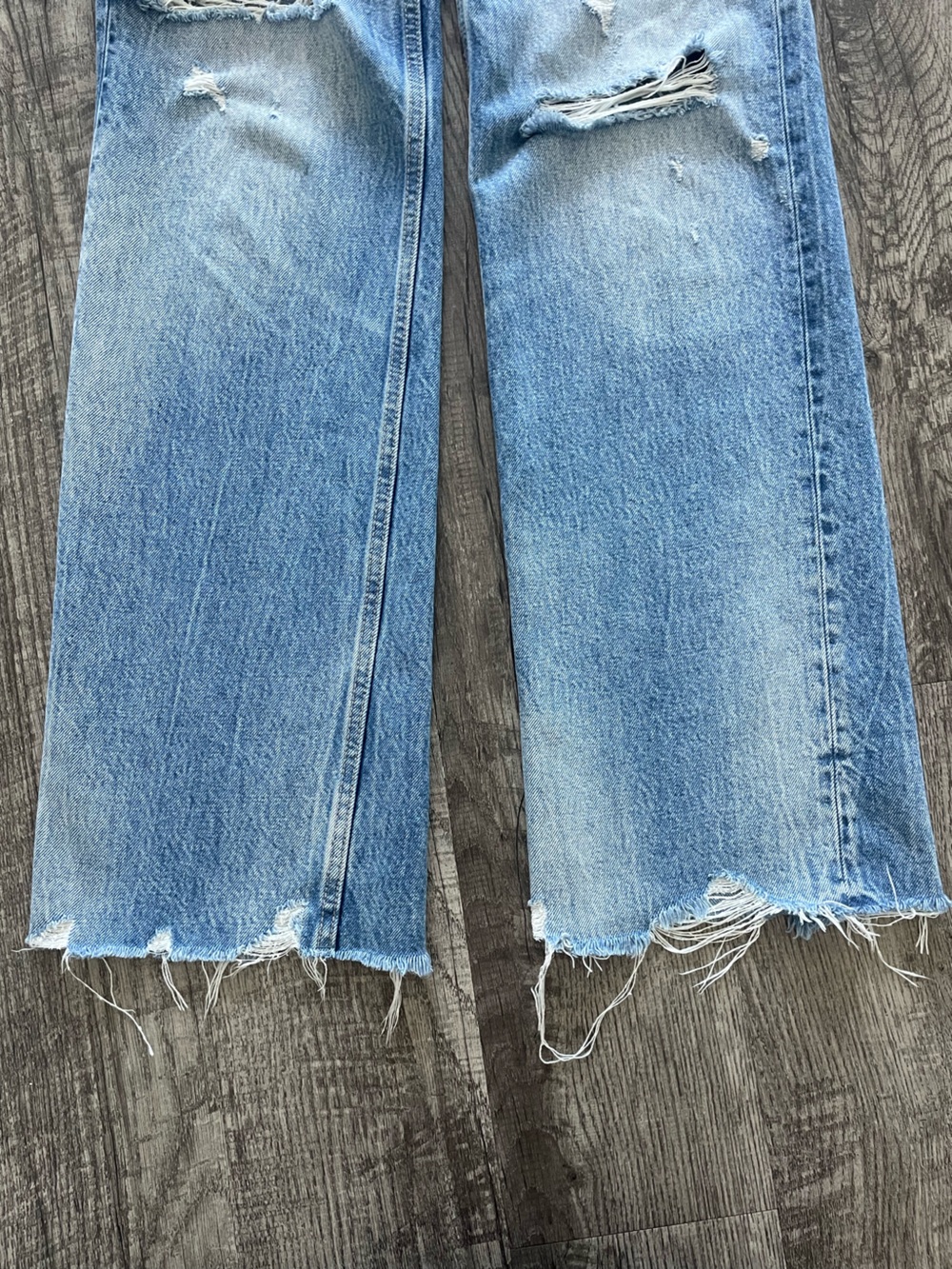 Zara TRF High Waisted Jeans Distressed Size 0 - Picture 4 of 7